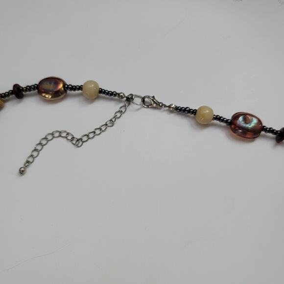 Vintage Glass Bead Necklace with Brown, Amber & Cream Tones, Boho Retro Jewelry - Picture 9 of 10